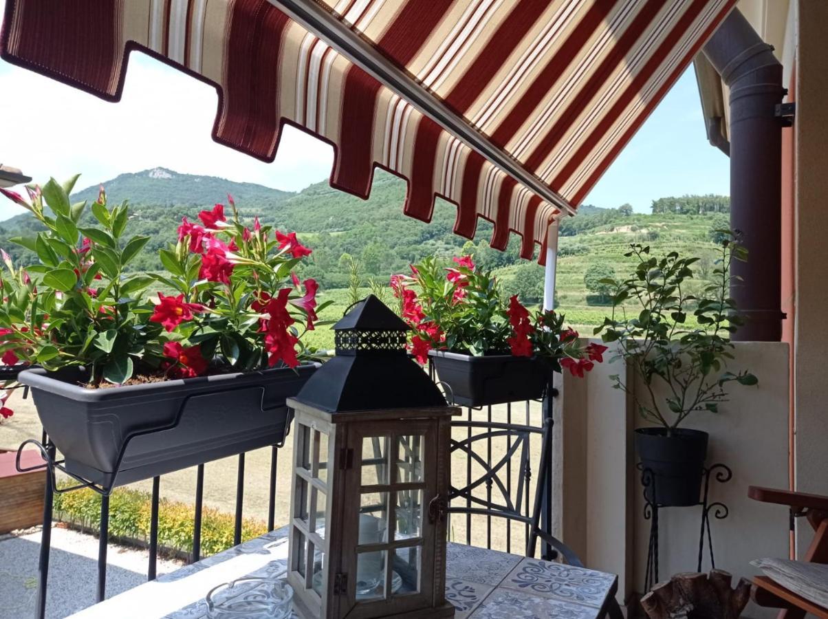 Alloggio La Perla, Quiete Ed Eleganza Con Vista Barbarano Vicentino Bagian luar foto